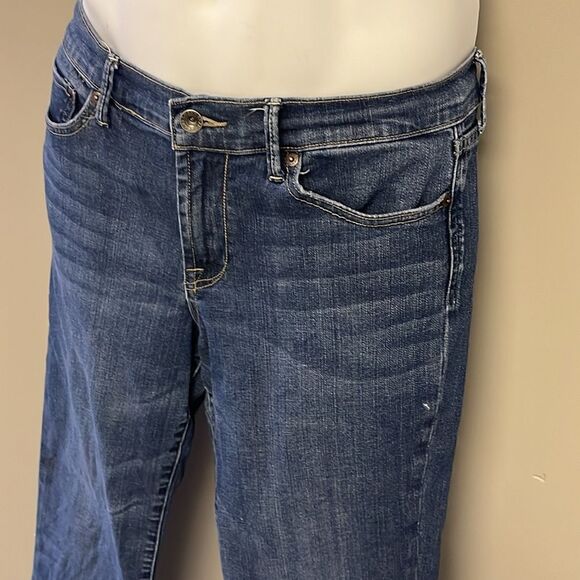 Lucky Brand Sweet’N Low Dark Wash Whiskering Distressed BootCut Ankle Jean-10/30 - Picture 2 of 16